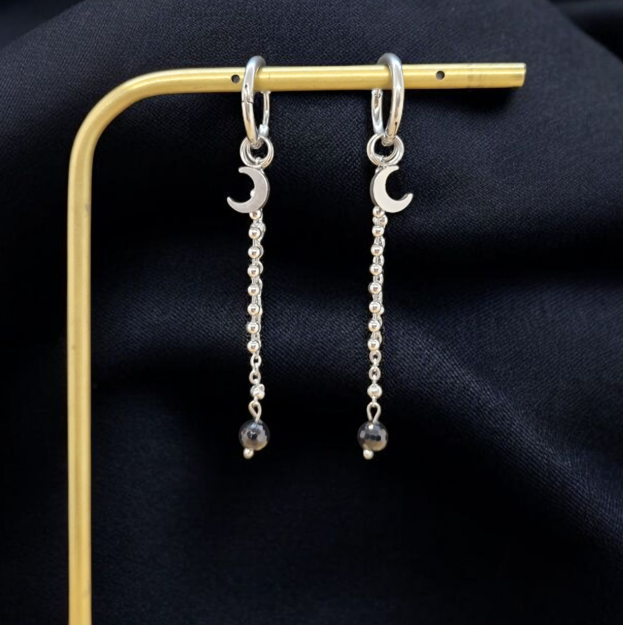 Boucles d'oreilles lune & spinelle