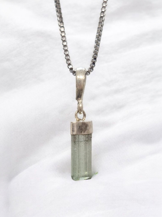 Pendentif Tourmaline verte argent