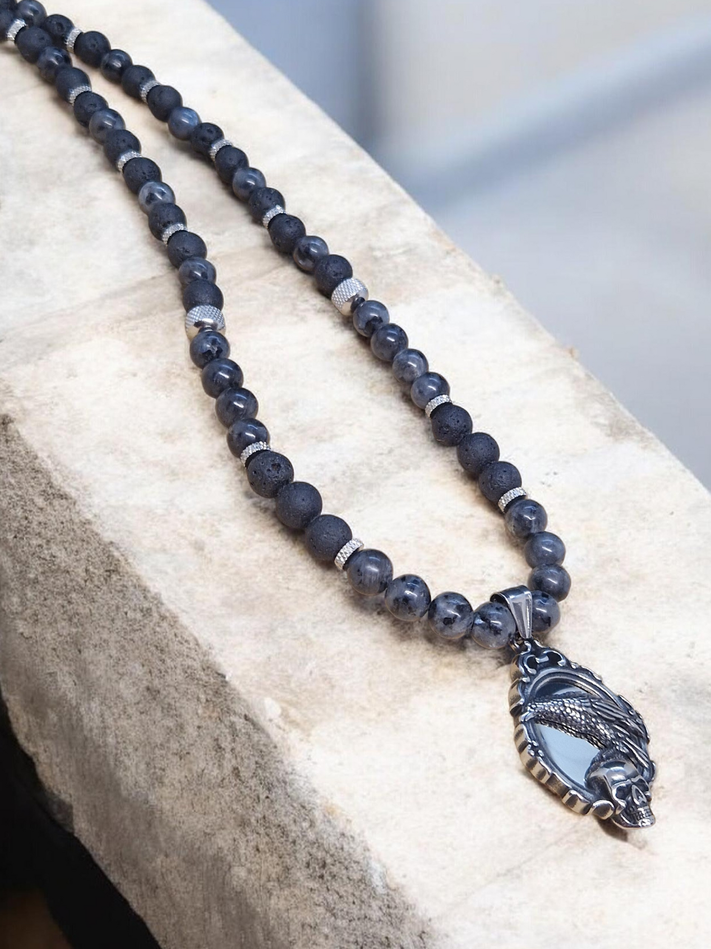 Collier Larvikite pierre de lave 8mm