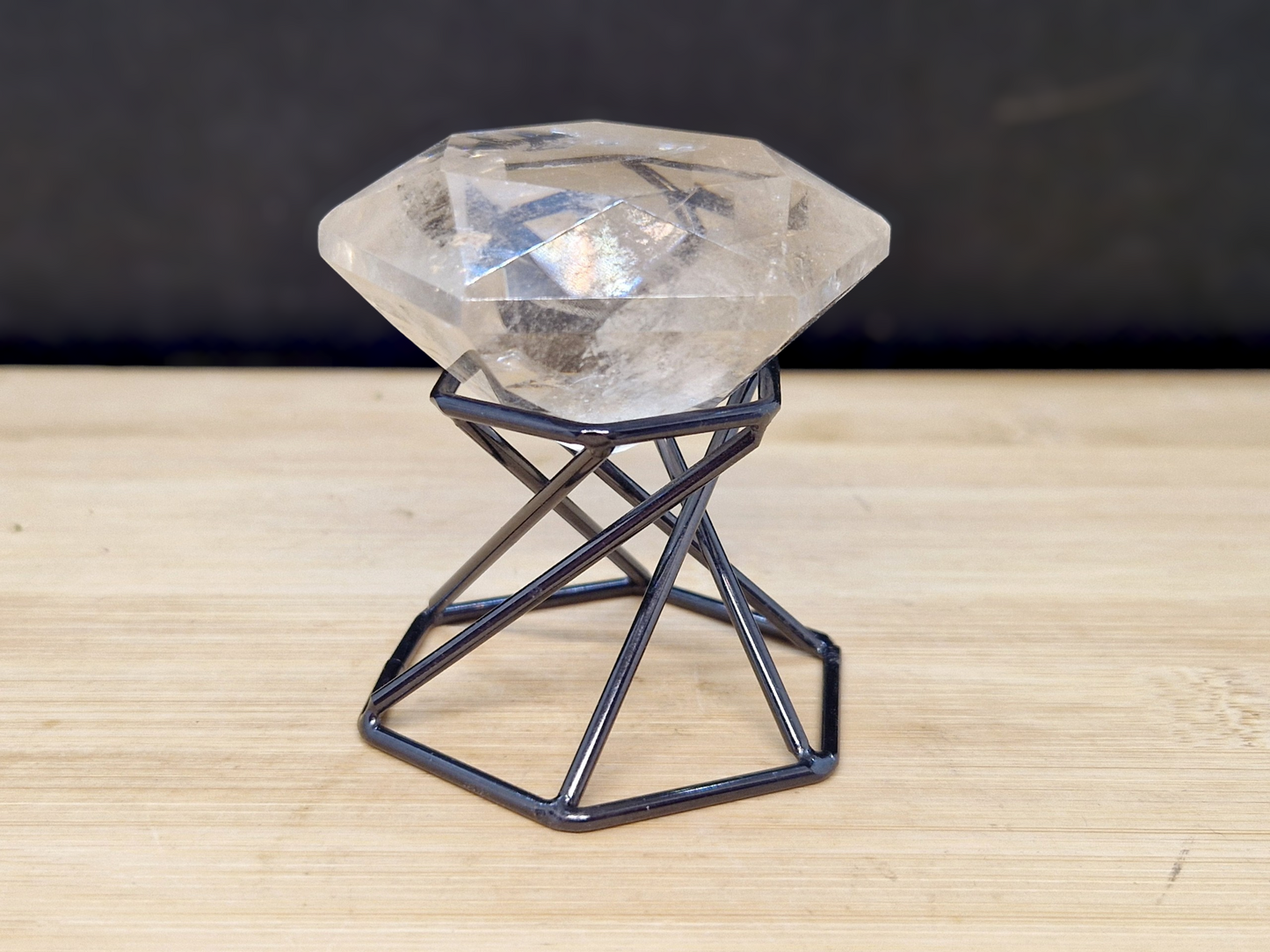 Diamant sculpté en Cristal de roche