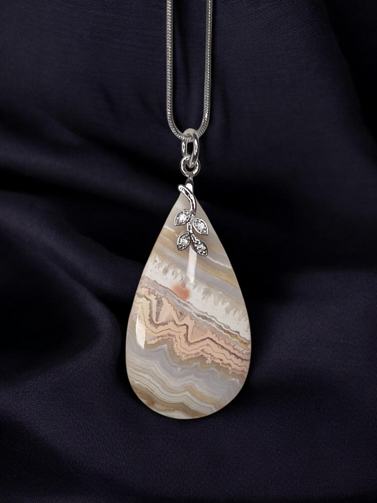 Pendentif Agate dentelle