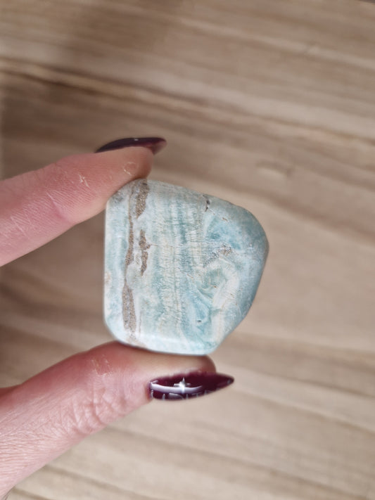 Pierre roulée Aragonite bleue