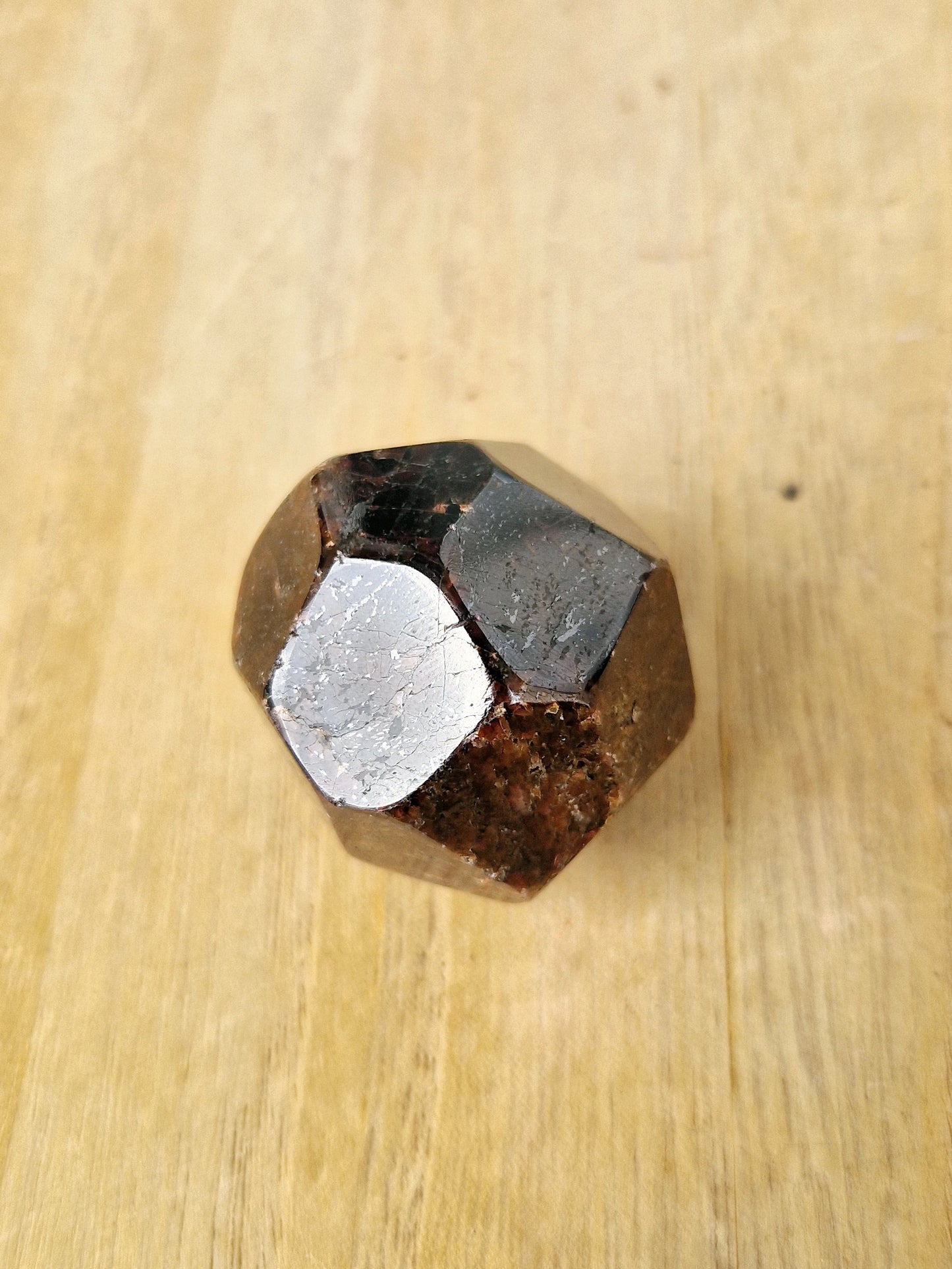 Grenats Amandins