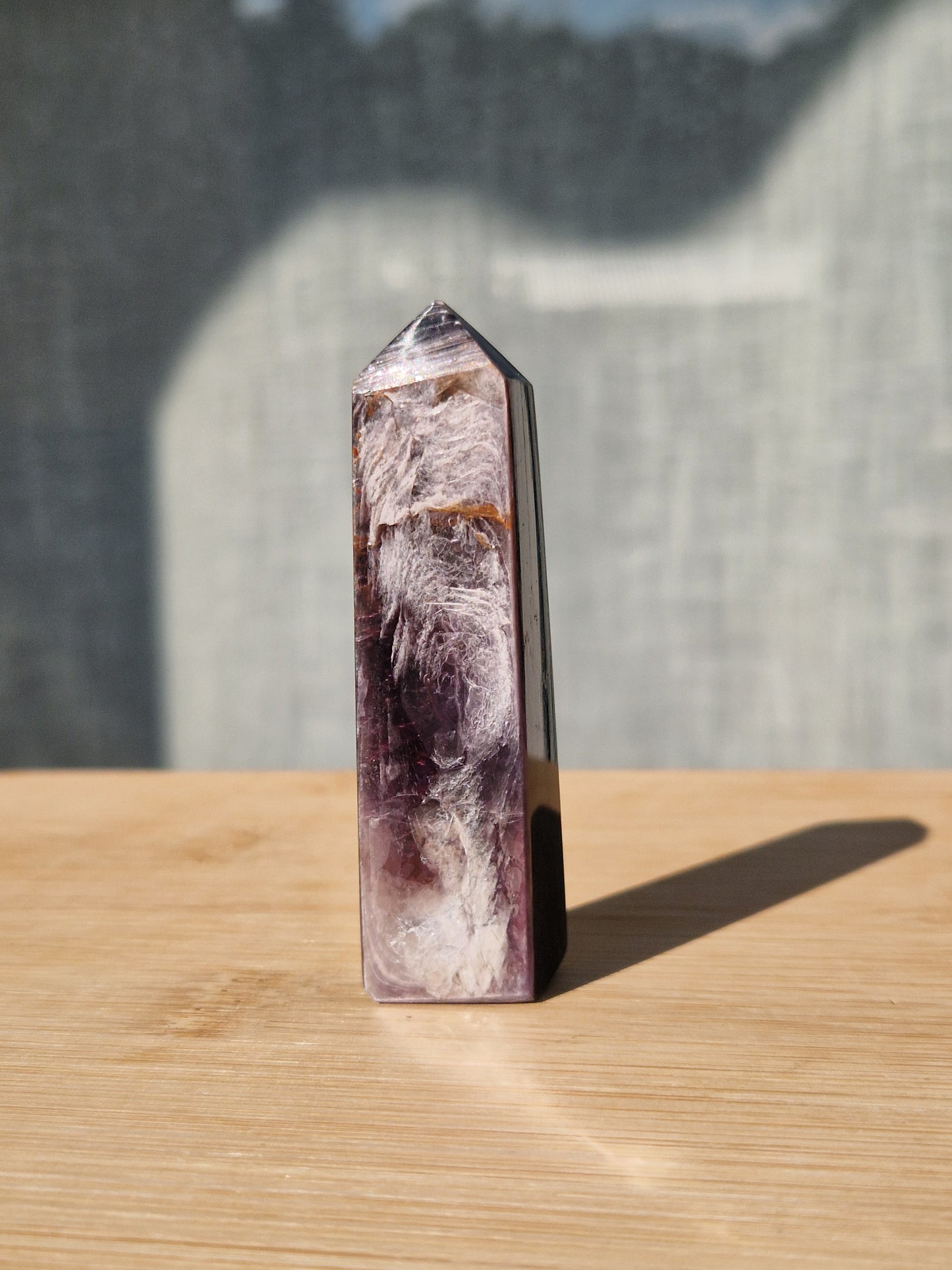 Pointe Lépidolite mica