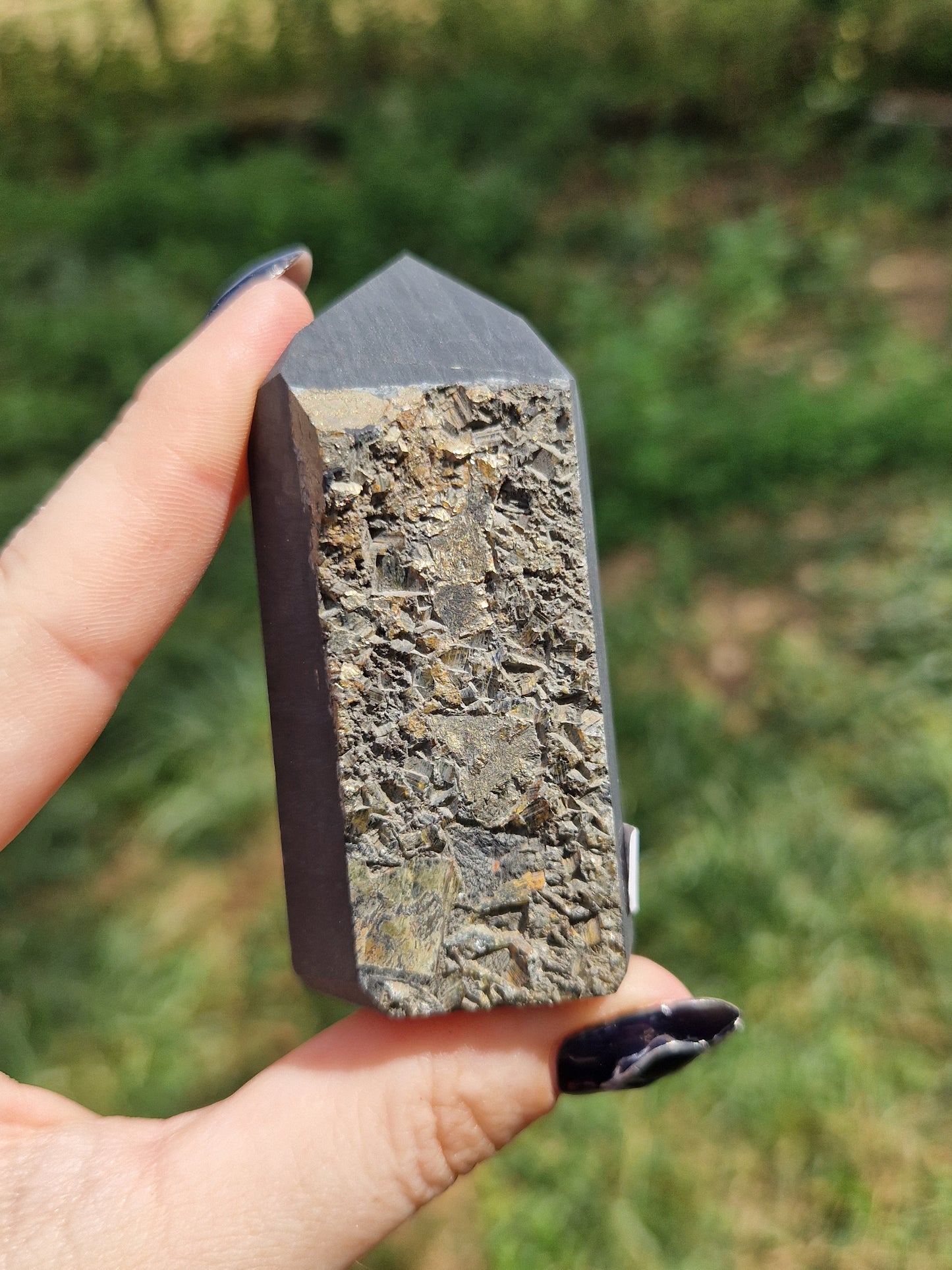 Pointe Pyrite sur shungite