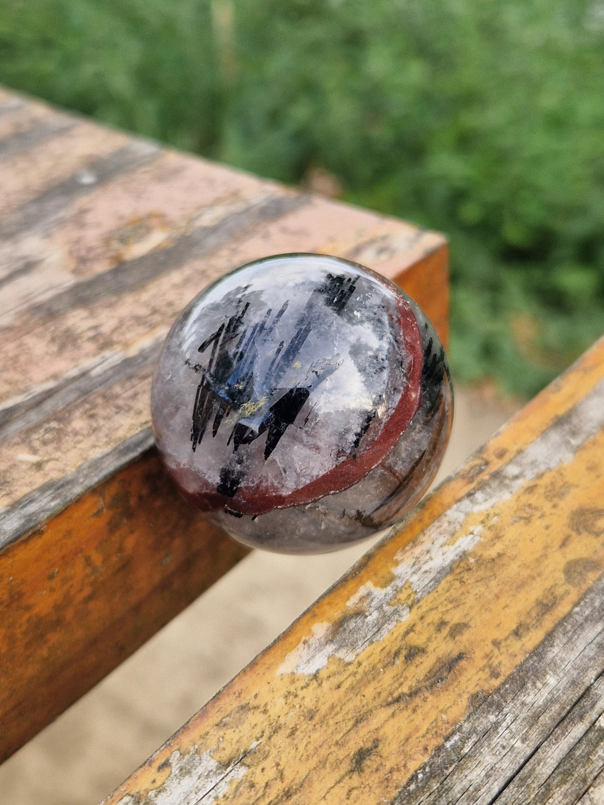 Sphère Quartz Tourmaline