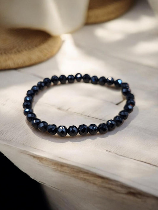Bracelet onyx facetté 6mm