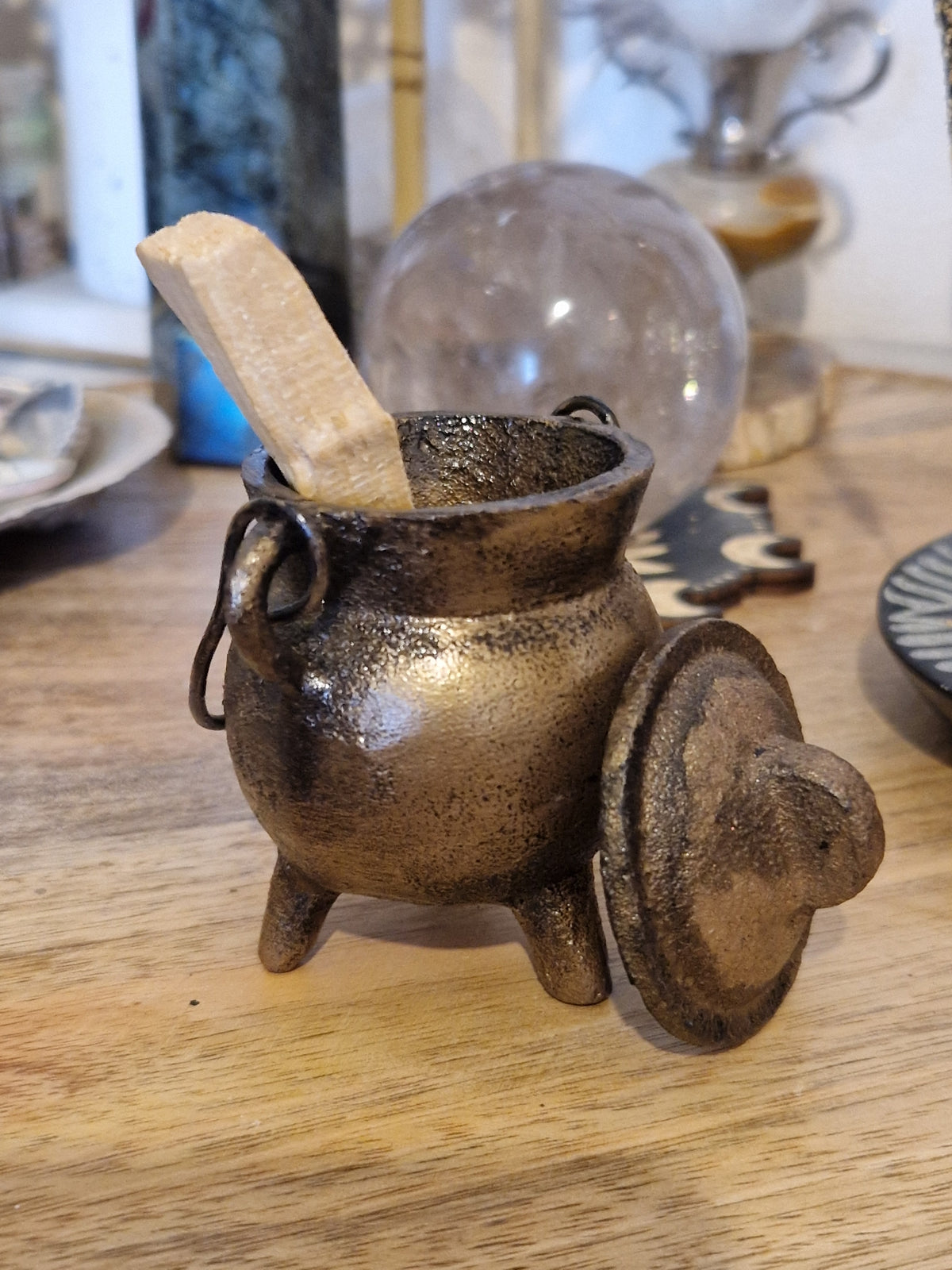 Chaudron en Fonte Petite taille, effet bronze