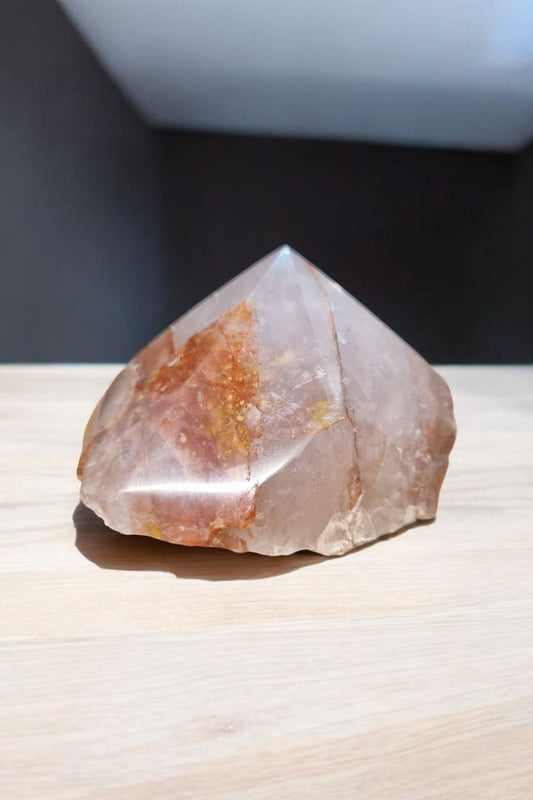 Pointe Quartz Hématoïde semi polie
