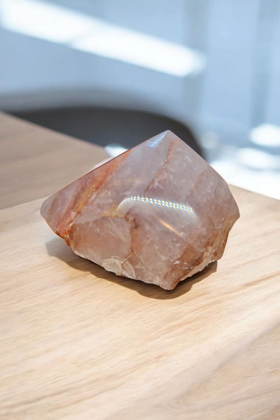 Pointe Quartz Hématoïde semi polie
