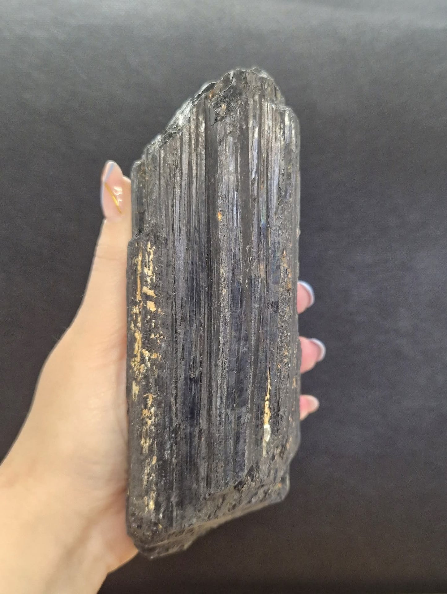 Tourmaline noire brute