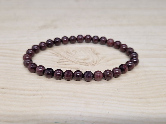 Bracelet Grenat 6mm