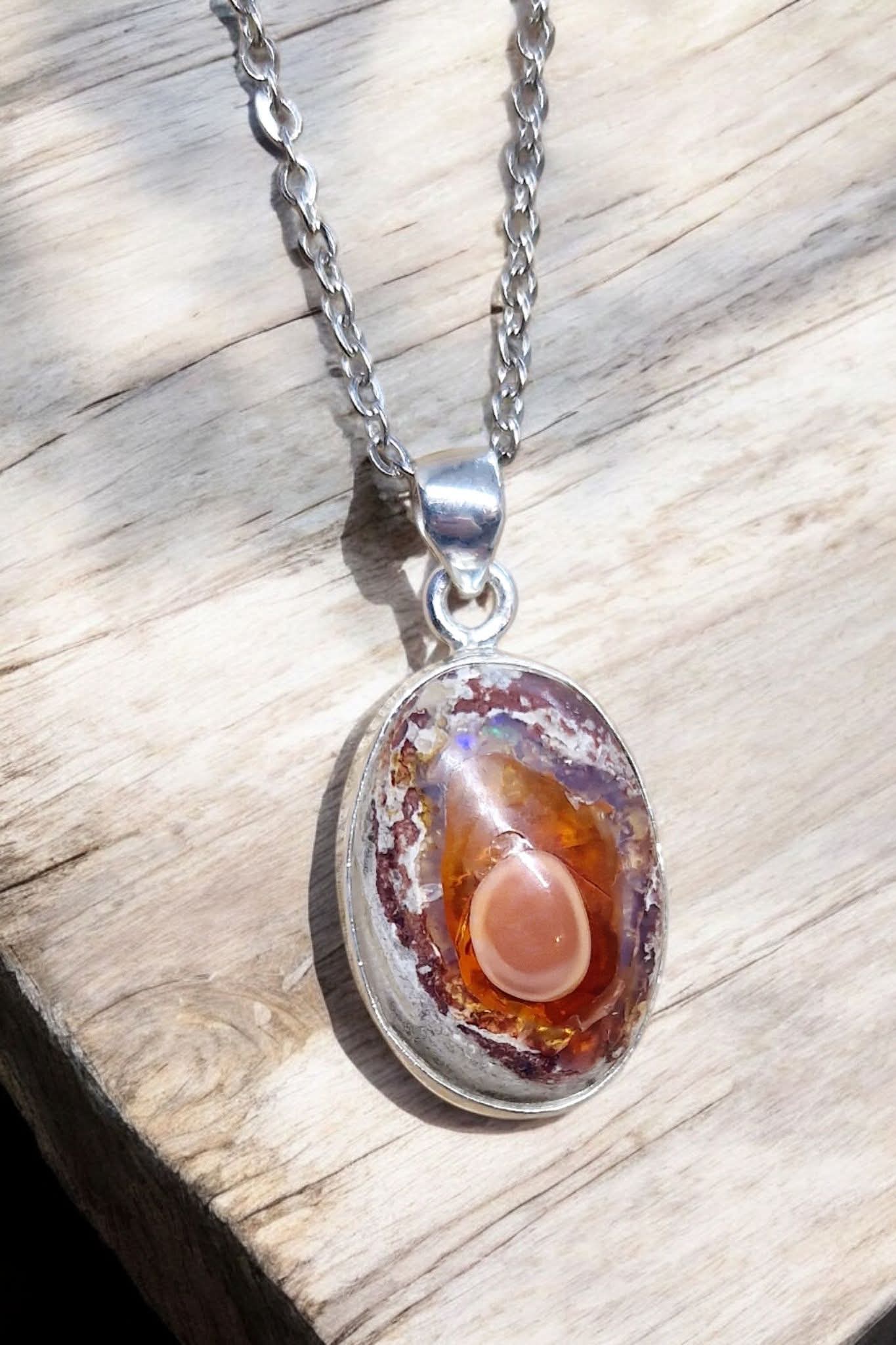 Pendentif Opale de feu du Mexique