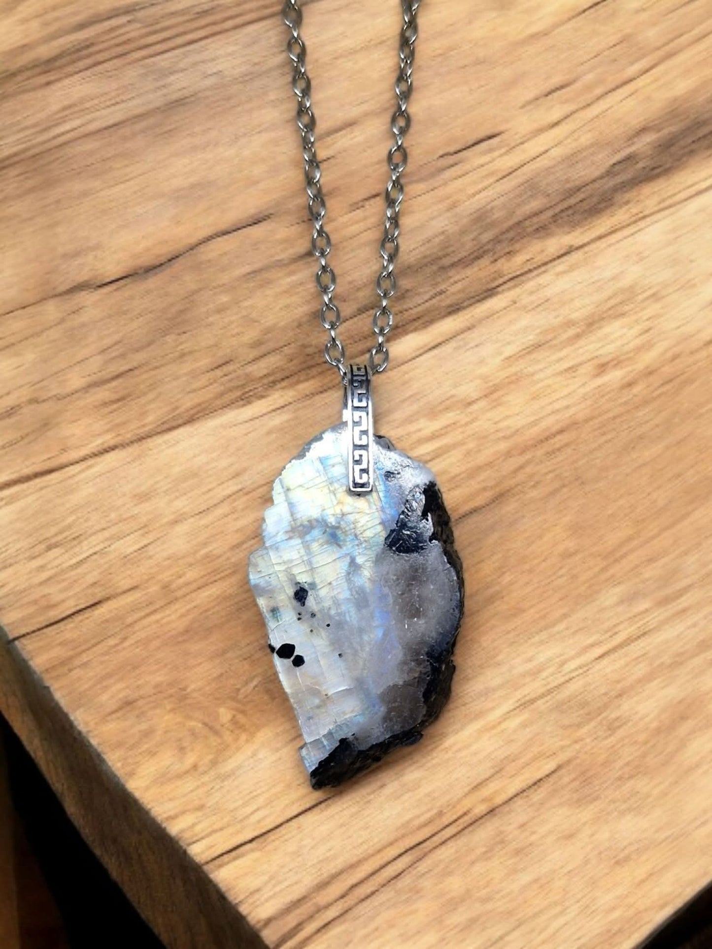 Pendentif Peristerite