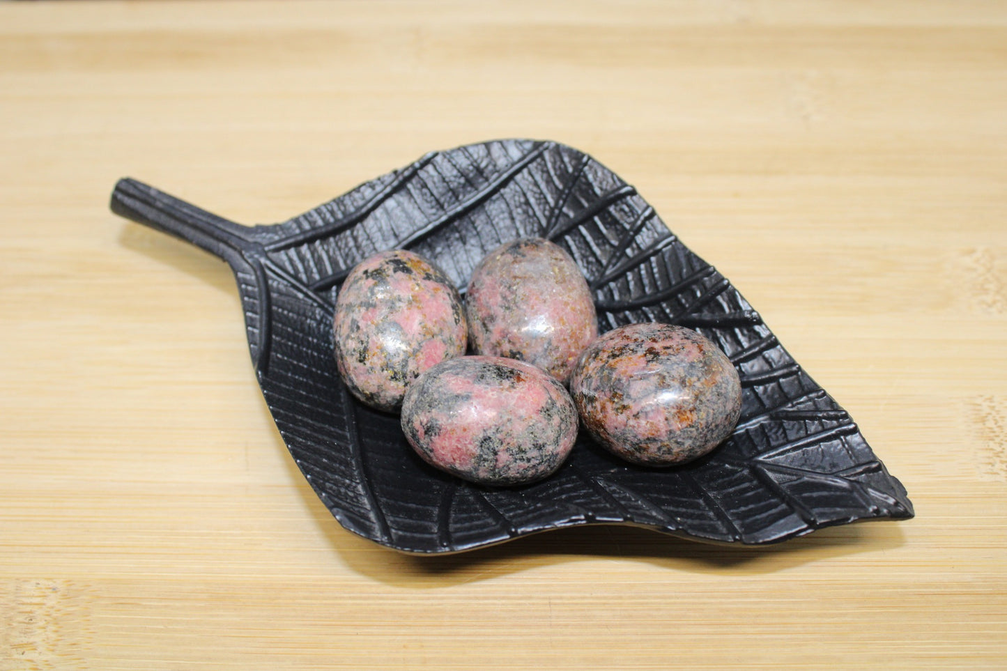 Pierres roulées Rhodonite