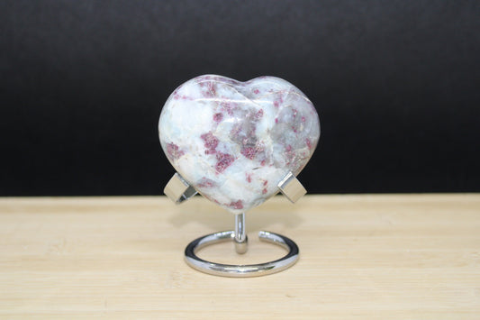 Cœur Rubellite sur Quartz