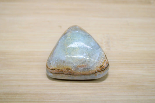 Galet calcite bleue & Aragonite