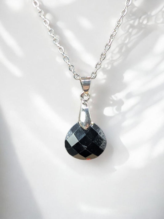 Pendentif Obsidienne noire facettée