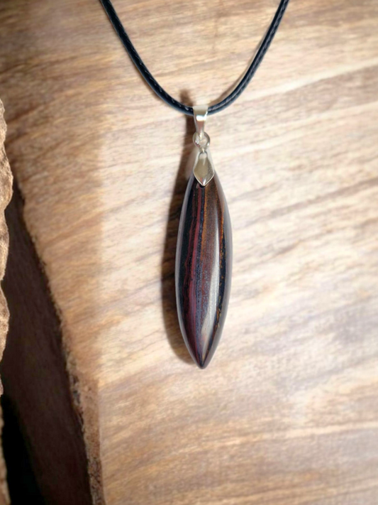 Pendentif Oeil de fer