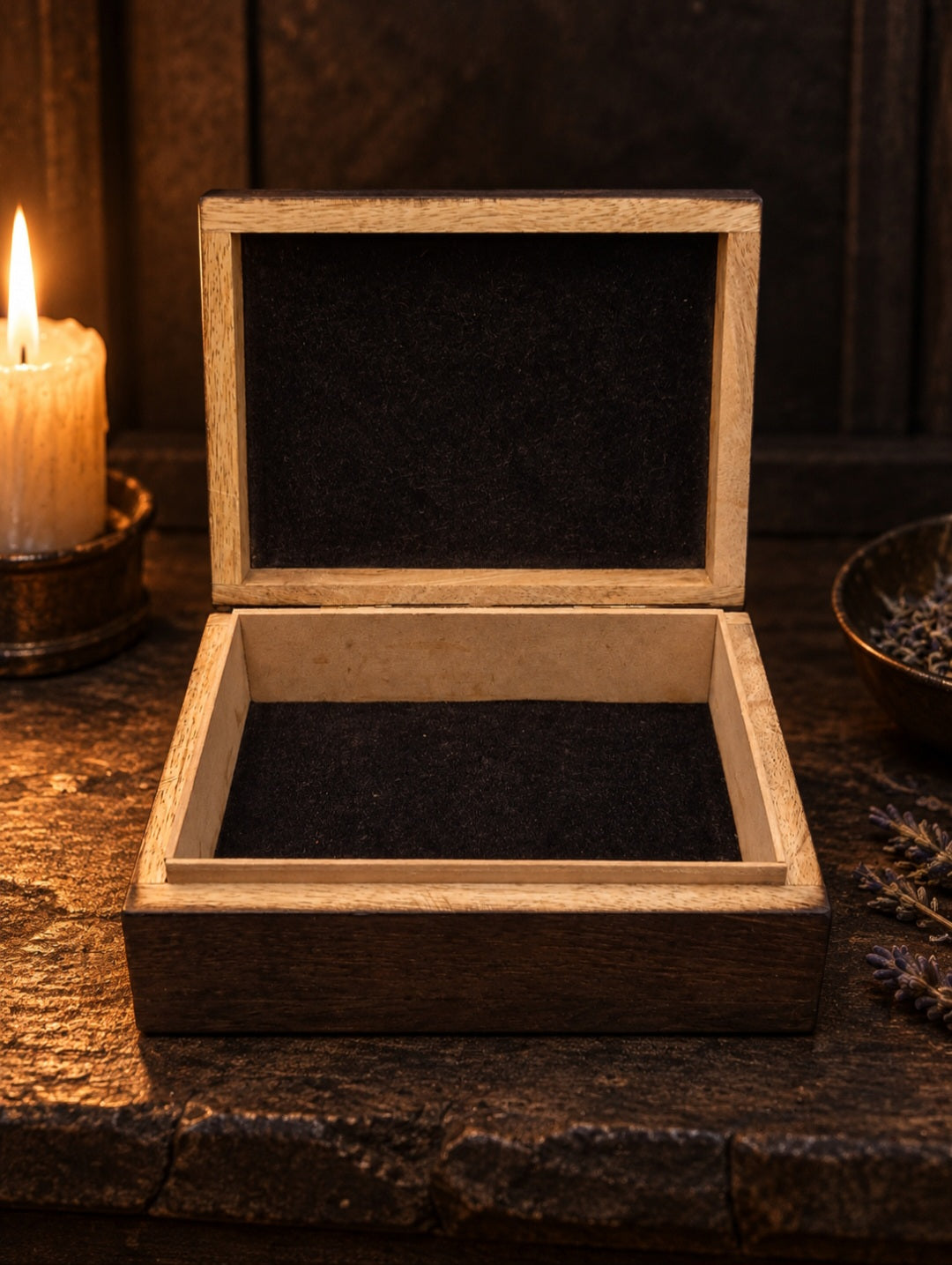 Boîte en bois witchy